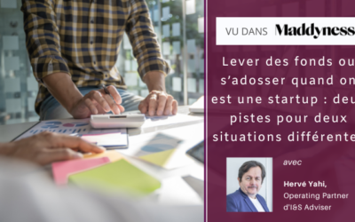 Lever des fonds ou s’adosser quand on est une startup : deux pistes pour deux situations différentes