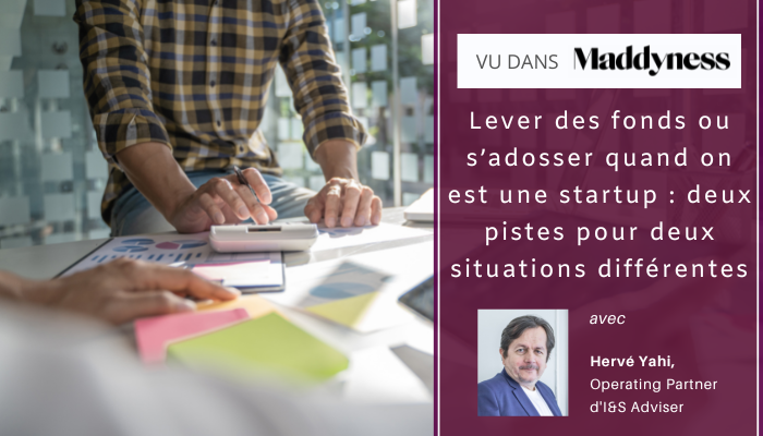 Lever des fonds ou s’adosser quand on est une startup : deux pistes pour deux situations différentes